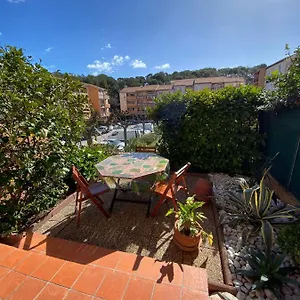 Charmant Studio Costebelle Proche Gare, Terrasse Et Parking Gratuit Hyères